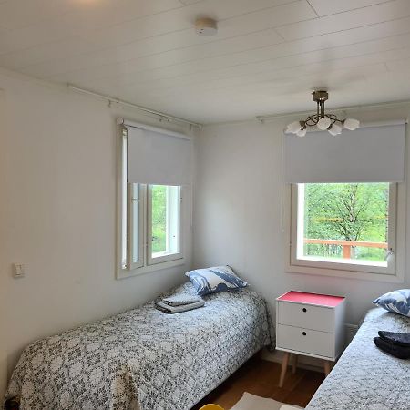 Small Salmon Apartment Utsjoki Exterior photo